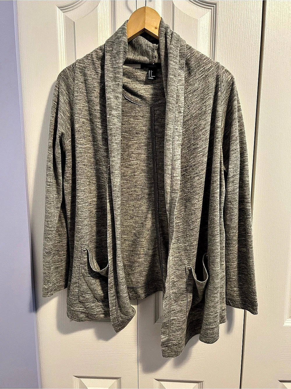 Forever 21 Gray Open Front Cardigan Size Small